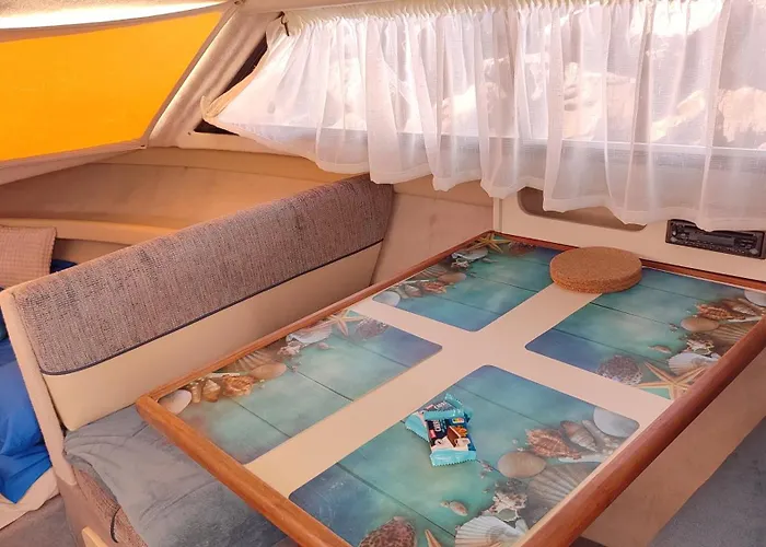 Varuna En Sur De Tenerife Botel *